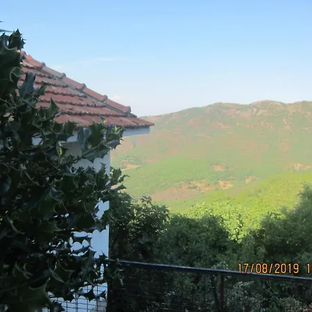 ολόκληρο σπίτι στα βουνά των αγραφων Villa