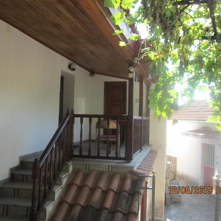 ολόκληρο σπίτι στα βουνά των αγραφων Villa