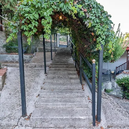 ολόκληρο σπίτι στα βουνά των αγραφων Villa *