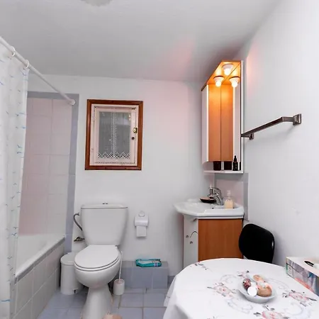 Villa ολόκληρο σπίτι στα βουνά των αγραφων