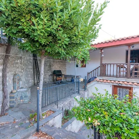 ολόκληρο σπίτι στα βουνά των αγραφων Villa *